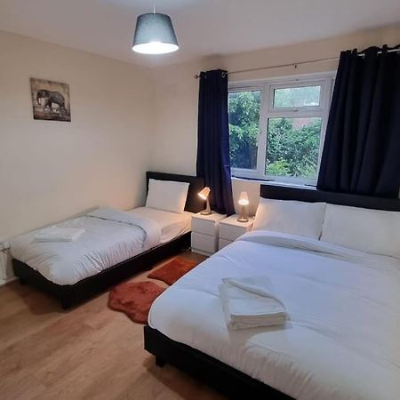 2 Bedroom Apartment In Kennington לונדון מראה חיצוני תמונה
